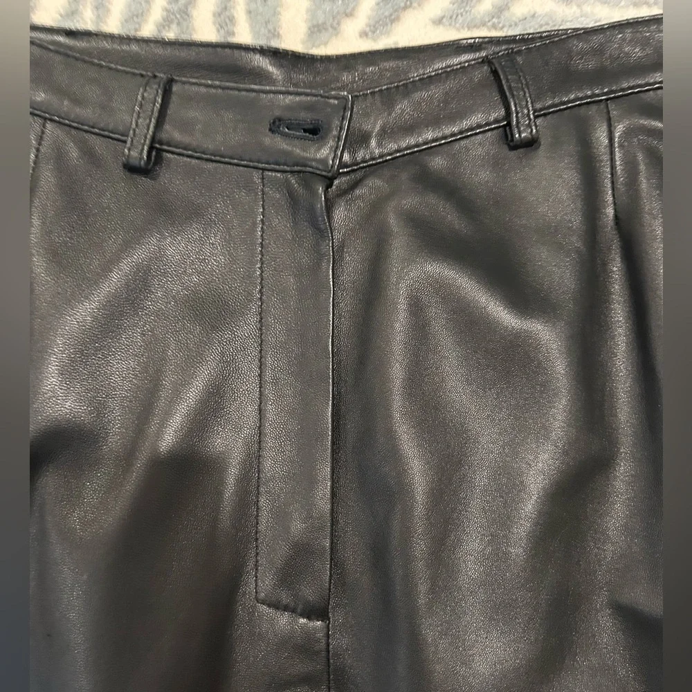 Neiman Marcus 100% Real Leather Pants Straight Leg - Picture 2 of 9
